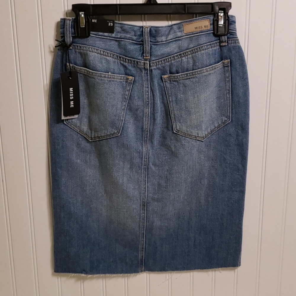 NWT Miss Me Denim Skirt - Picture 2 of 4